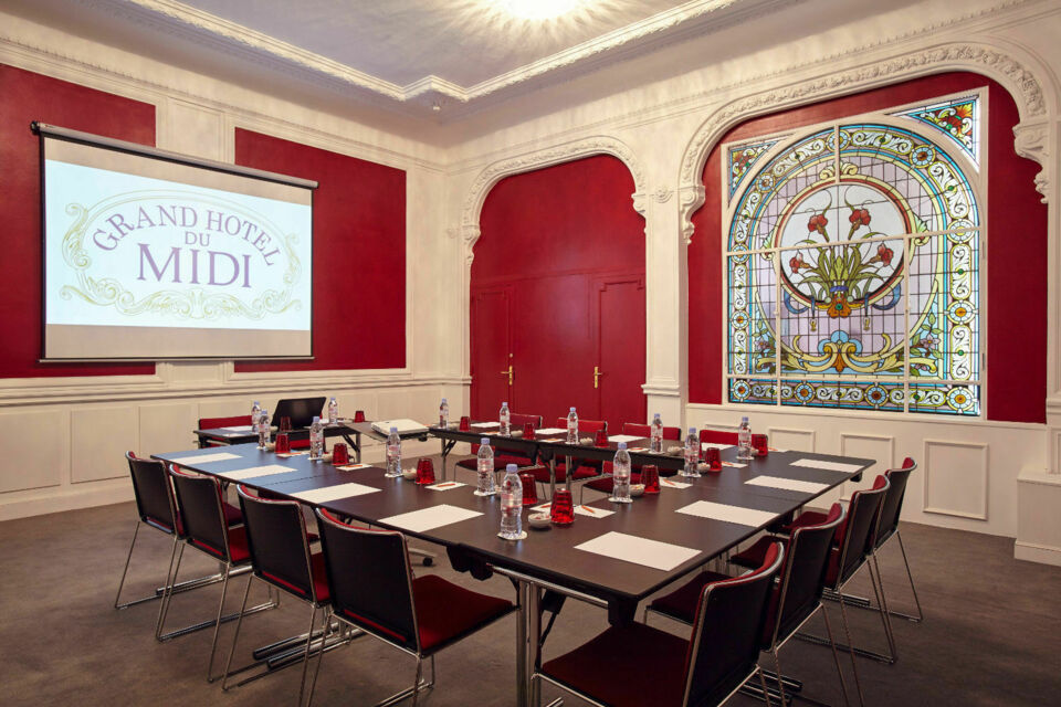 ABC Salles - Le Grand Hôtel du Midi vous accueille dans son sublime établissement pour des événements en petit comité.