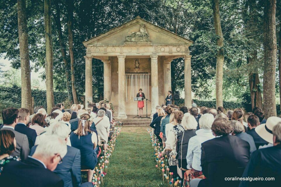 ABC Salles - Un mariage romantique en extérieur ? C'est possible au Château de Canon. Dites 