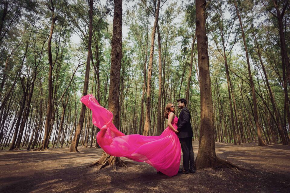 Pexel - Photo d'illustration - Pantone a récemment dévoilé la couleur fera vibrer l’année 2023 : un élégant rouge aux nuances de rose, intitulé Viva Magenta. Une couleur vibrante qui s'apprête à s'inviter dans tous nos rassemblements festifs.