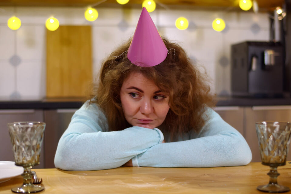 Adobe Stock - Photo d'illustration - Moins gâtés que les autres, les natifs du mois de décembre ne reçoivent en moyenne que 4 cadeaux d'anniversaire par an quand les autres en reçoivent jusqu'à 6. Ils ont aussi plus de risque de se voir poser des lapins pour à l'occasion d'une fête organisée en décembre.