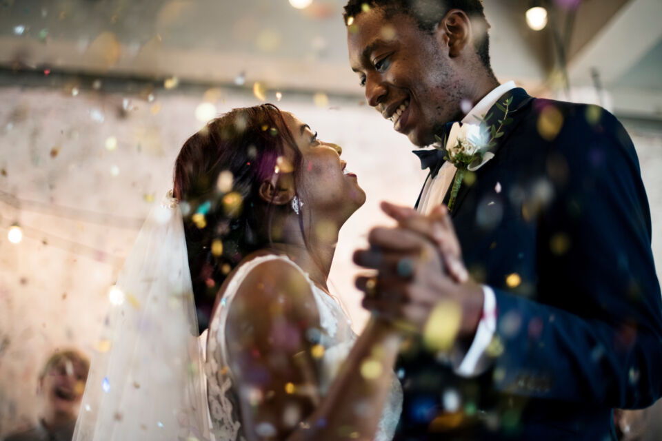 Adobe Stock - Photo d'illustration - Selon les chercheures de l’université de Purdue dans l’Indiana, aux Etats-Unis, la santé des couples mariés serait meilleure que celle des personnes divorcées, célibataires, veuves ou engagées dans des unions malheureuses.