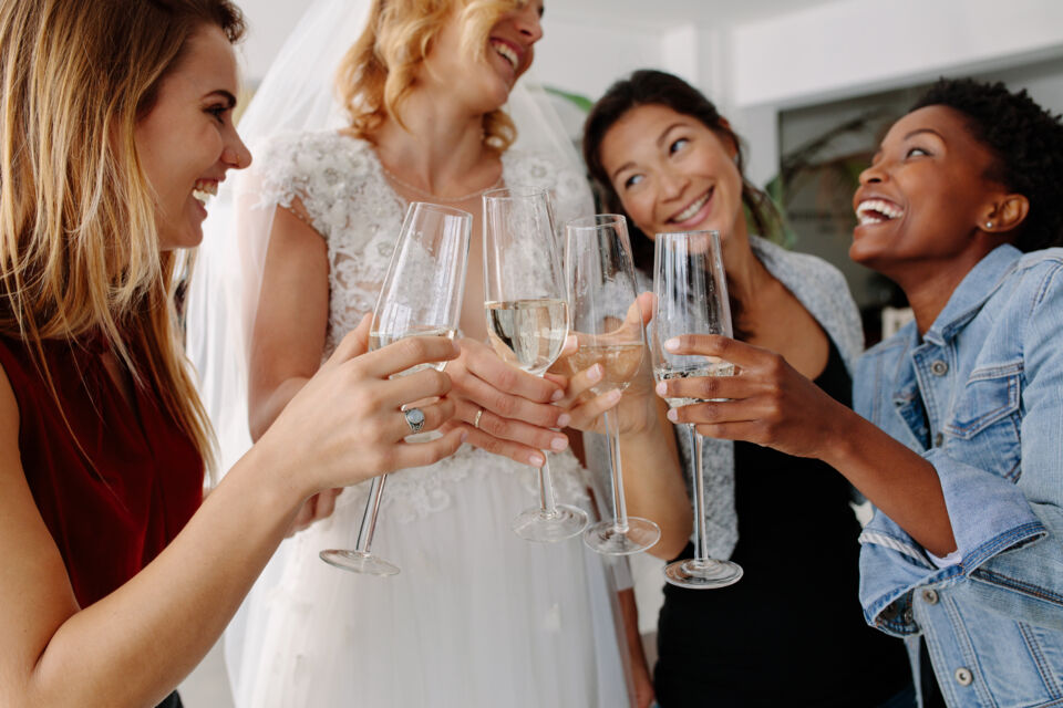 Adobe Stock - Image d'illustration - Connaissez-vous la Bridal Party ? Cette fête prénuptiale est une tradition américaine qui pourrait valoir le coup d'être célébré ! 
