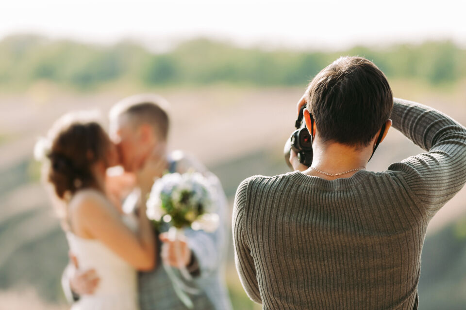 Adobe Stock - Photo d'illustration - Le mariage sponsorisé permet aux futurs époux de bénéficier de tarifs préférentiels moyennant la promotion de fournisseurs de services et prestataires du secteur nuptial. 