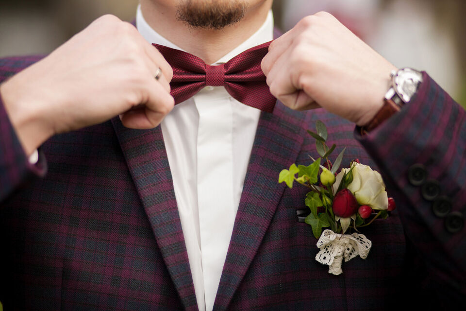 Cravate ou nœud papillon pour votre mariage : astuces et conseils