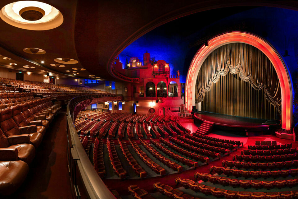 ABC Salles - Photo d'illustration - Le célèbre Grand Rex, symbole du cinéma parisien, vous offre une expérience unique dans un cadre historique et prestigieux grâce à ses 8 salles privatisables.