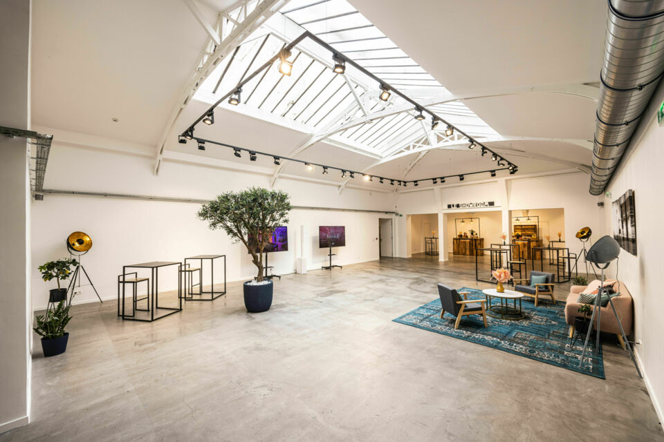 ABC Salles - La Fabrique du Marais est un lieu exceptionnel prêt à vous accueillir pour vos événements corporatifs comme des séminaires, journées d'études, ou conférences. 