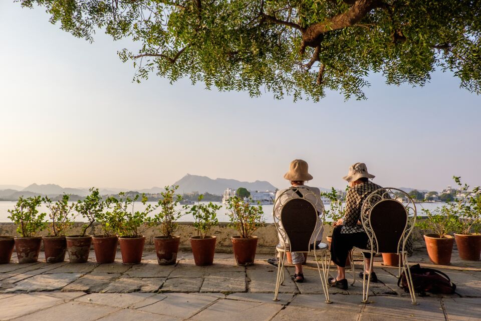 Freepik - Photo d’illustration - Les noces de sienne, une célébration envoûtante de 74 ans d'union, évoquent l'amour profond et la grâce intemporelle, tissés dans le paysage pittoresque de l'Italie.