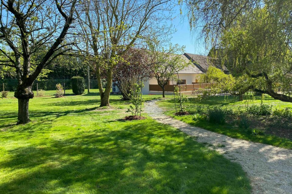 ABC Salles - DR - Niché au cœur de la Vallée de la Marne, les Hirondelles du Chêne, un véritable sanctuaire de verdure où chaque moment devient une célébration, que ce soit pour un mariage enchanteur, un anniversaire mémorable ou un séminaire inspirant.