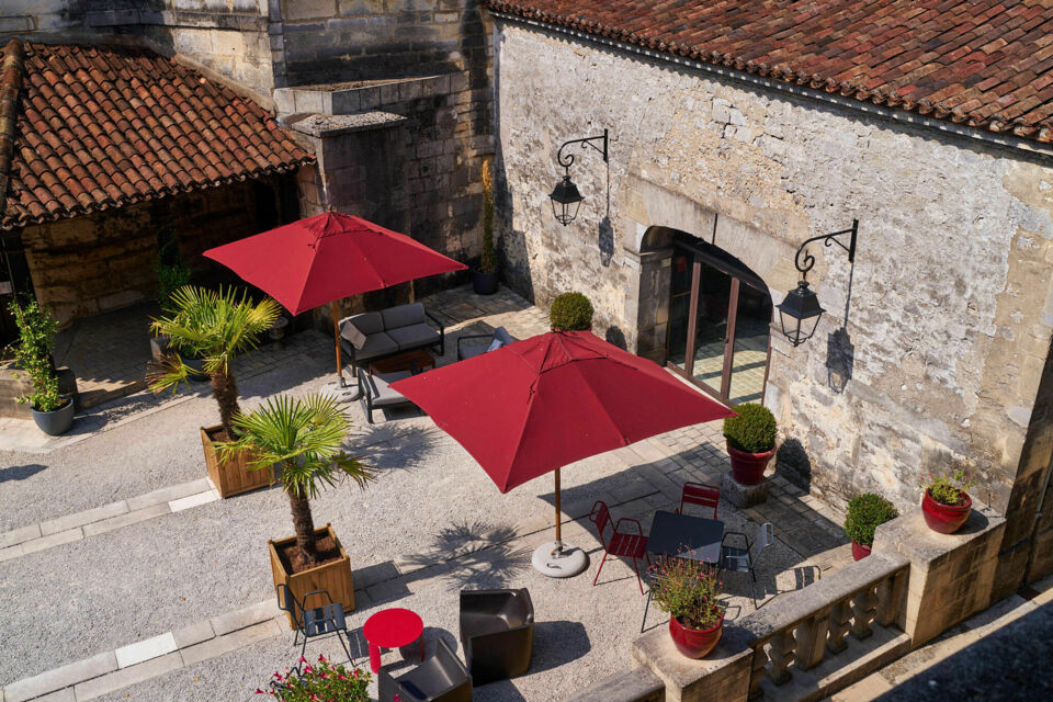 ABC Salles - Droits réservés - Le Château de Cognac, lieu exceptionnel et atypique, se révèle être le cadre idéal pour un concert de collecte de fonds.