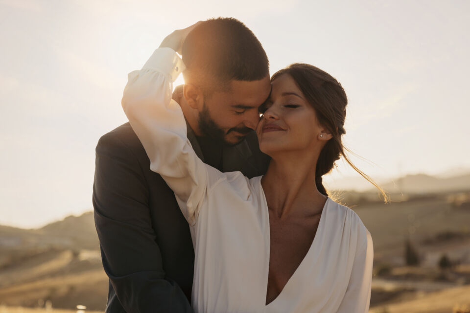 Freepik - Photo d'illustration- Le mariage blanc et le mariage gris, bien que différents dans leur modus operandi, partagent une finalité commune : l'obtention d'avantages illégitimes par la fraude.