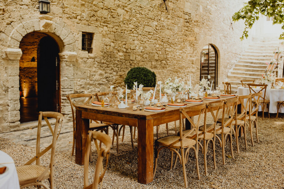 Adobe Stock - Photo d'illustration - Un mariage provençal est une véritable ode à la nature et à l'art de vivre.