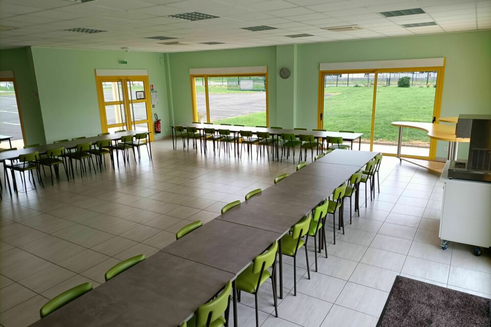 ABC Salles – DR - Un accueil sur mesure vous attend aux Saveurs des Loges, lieu d’exception idéal pour réunir vos amis lors d’une soirée déguisée ou moins farfelue. 