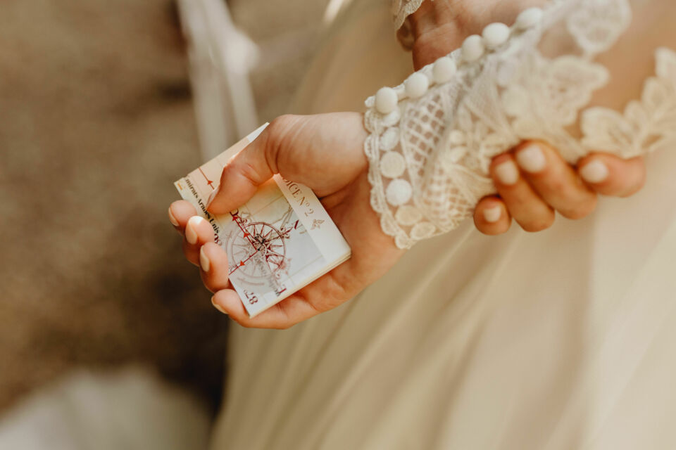 Adobe stock - Photo d'illustration - Les 12 mois est un jeu qui se veut une valeur sûre pour divertir vos invités de mariage et marquer votre réception de manière inoubliable. 