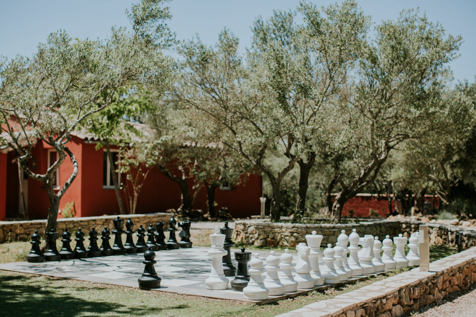 Adobe Stock - Photo d'illustration - Offrir à vos invités des animations telles que des énigmes, puzzles ou anagrammes permet de marier divertissement et stimulation intellectuelle, tout en apportant une touche originale et conviviale à vos célébrations privées et professionnelles.