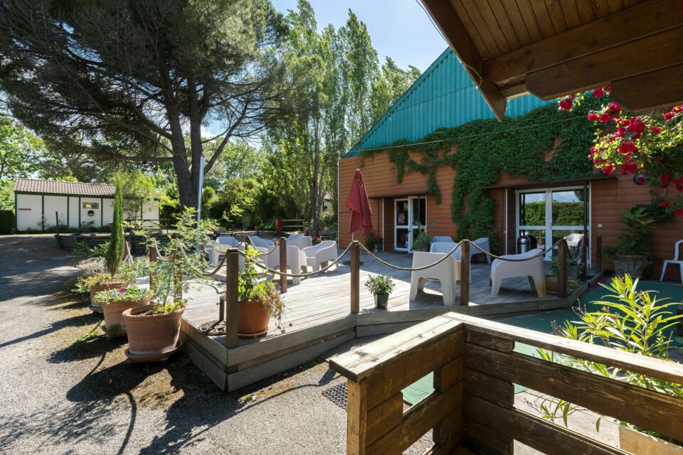 ABC Salles – DR - L'Espace Aude de Git'Ostal, situé entre ville et campagne, offre un cadre convivial et magique pour vos événements, entouré de nature et de tranquillité. 
