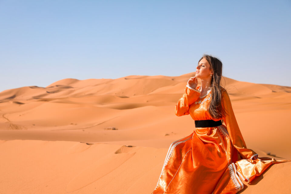 Adobe Stock - Photo d'illustration - Les Gandoura et Melehfa sont des joyaux du patrimoine algérien. Elles illuminent depuis des générations les mariages et grandes célébrations.