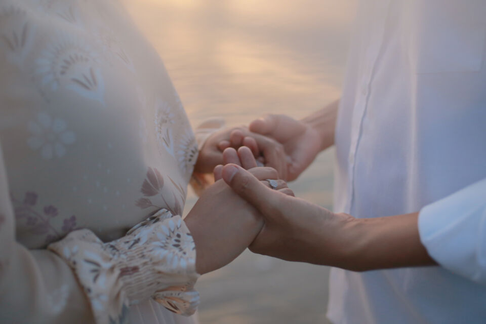 Adobe Stock - Photo d'illustration - Le jeûne transcende la privation alimentaire : c'est une quête spirituelle, purifiant l'esprit et ouvrant la voie à des rencontres authentiques et à un amour sincère et profond.