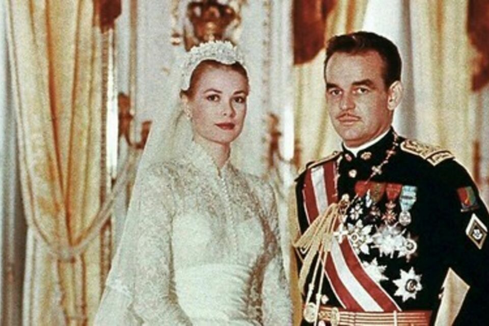 Flickr - Photo d'illustration - Le mariage légendaire de Grace Kelly et du Prince Rainier III : une union symbolisant l'élégance, la royauté et l'amour éternel, marquant l'histoire du XXe siècle. 
