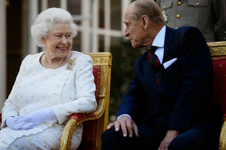 Licence Creative Commons - Photo d'illustration - Découvrez les secrets d'une union royale inébranlable : comment le prince Philip et la reine Élisabeth II ont cultivé un amour durable, alliant respect, humour et compromis.