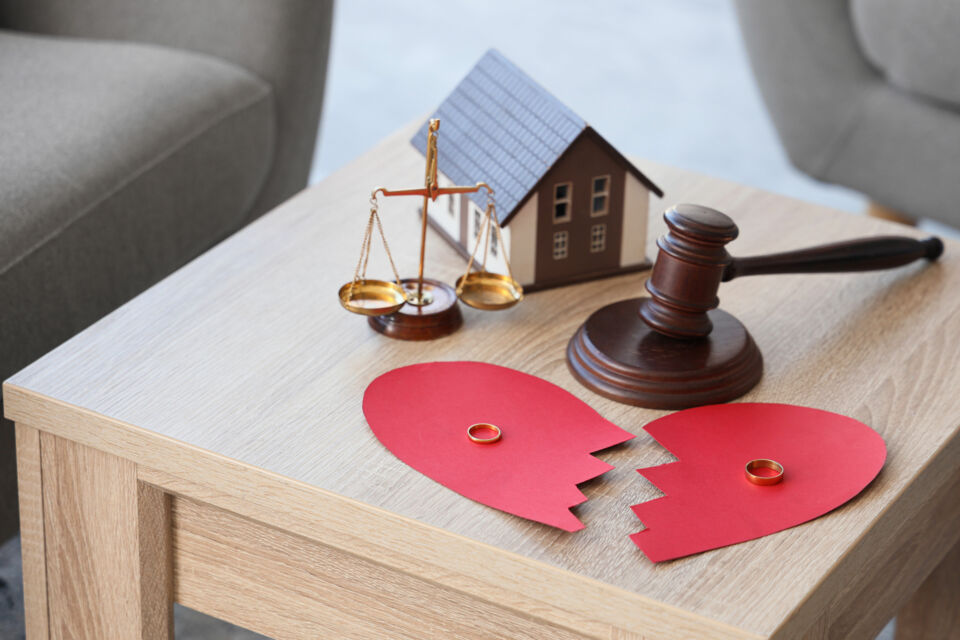 Adobe Stock -  Photo d'illustration - Fondée sur des causes légales, l'annulation de mariage est une procédure légale qui invalide un mariage, comme s'il n'avait jamais existé. 
