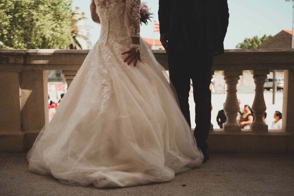 Adobe Stock - Photo d'illustration - Un mariage putatif est une union considérée valide même si elle est juridiquement nulle, car les époux ont contracté de bonne foi, ignorant l'obstacle à leur mariage.