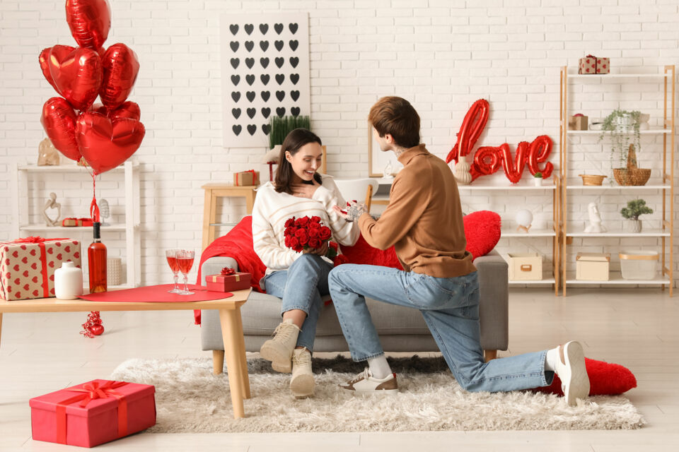 Adobe Stock - Photo d'illustration - Le love bombing, ou quand l’amour intense cache une emprise émotionnelle jusque dans les préparatifs de mariage.