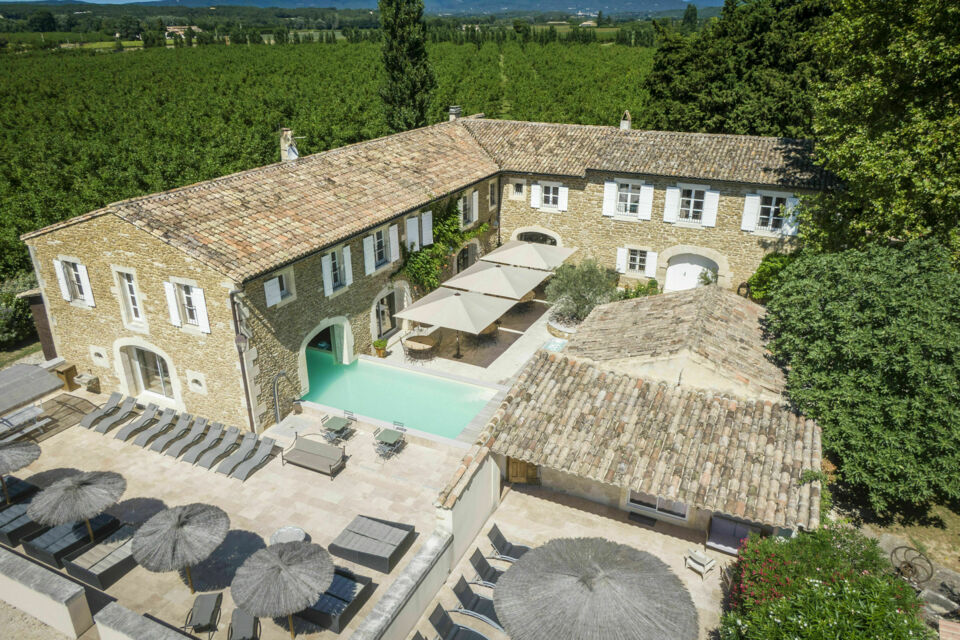 ABC Salles – DR - Le Mas Loisonville : une demeure de caractère en Provence, parfaite pour vos événements privés et professionnels, offrant charme, confort et un cadre naturel exceptionnel. 