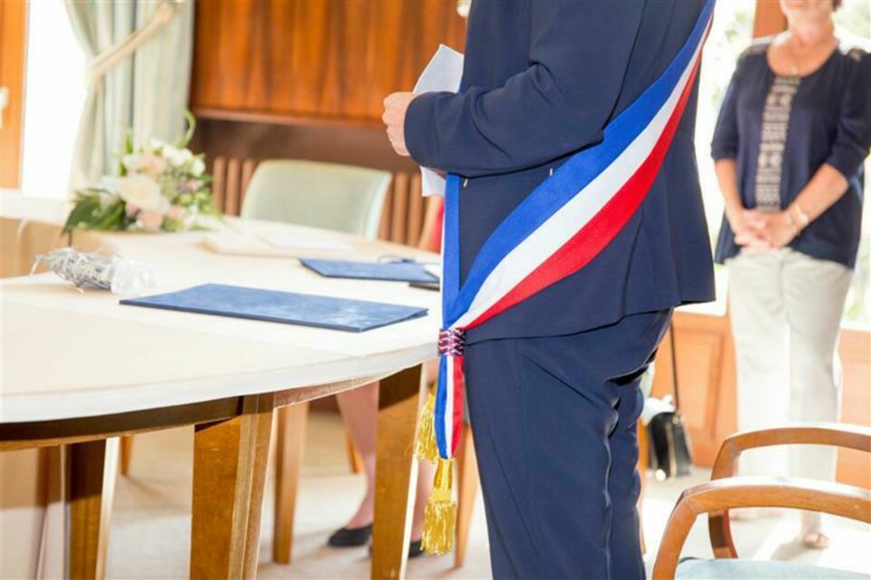 Adobe Stock - Photo d'illustration -&nbsp;L’amour, oui. Mais pas sans un passage par la mairie et son audition obligatoire pour protéger votre engagement.