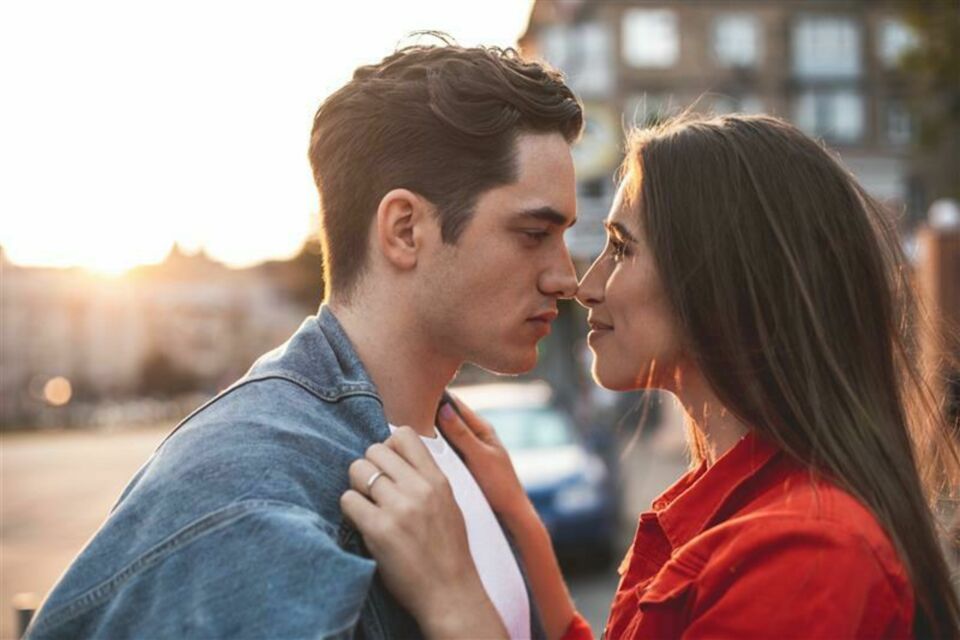 Adobe Stock - Photo d'illustration - 6 ans d’amour, une touche de Chypre et des idées poétiques pour célébrer vos noces avec tendresse, symbolique et créativité.
