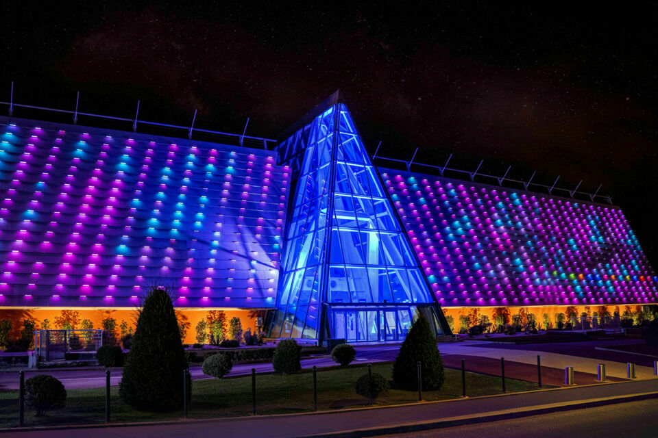 ABC Salles – DR - Avec son atmosphère captivante et lumineuse, alliant chic, élégance et modernité, le Pasino Grand d'Aix-en-Provence vous offre une salle de spectacle bien agencé pour accueillir tout type d'événement.