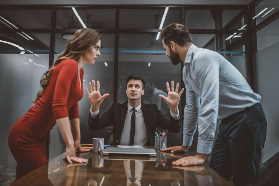 Adobe Stock - Photo d’illustration - La médiation obligatoire en cas de divorce impose aux époux un passage préalable par un médiateur, visant à favoriser un accord amiable avant toute procédure judiciaire.