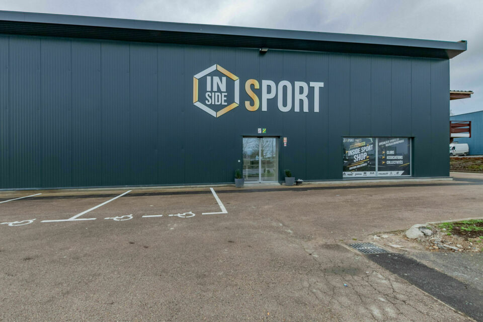 ABC Salles – DR -Inside Sport est un complexe rémois moderne, polyvalent et résolument convivial, idéal pour vos événements professionnels ou festifs dans le Grand-Est, alliant sport, détente, restauration et esprit d’équipe.