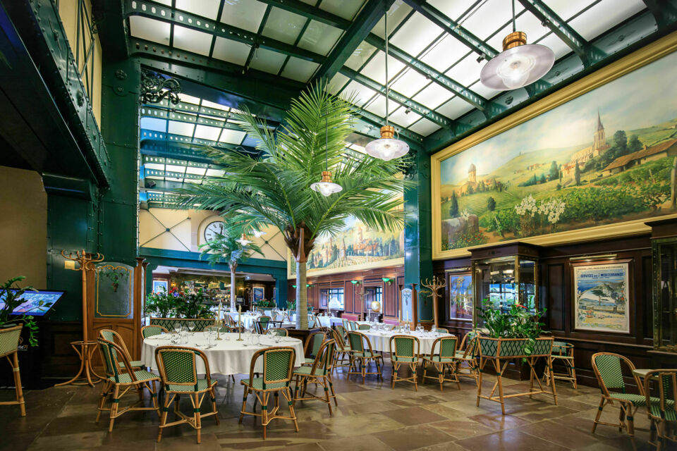 ABC Salles - DR - Que vous veniez pour travailler, célébrer ou créer du lien, au Hameau Dubœuf à Romanèche-Thorins dans la Saône-et-Loire, chaque événement devient une parenthèse vivante, où l’histoire du vin dialogue avec l’énergie du présent. 