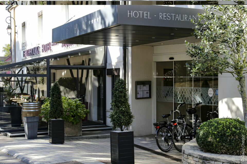 ABC Salles – DR - Entre vignes d’exception et élégance discrète, ce lieu offre un cadre rare où réunions stratégiques et incentives prennent racine dans l’art de recevoir, le calme des terroirs et le prestige sans éclat. 