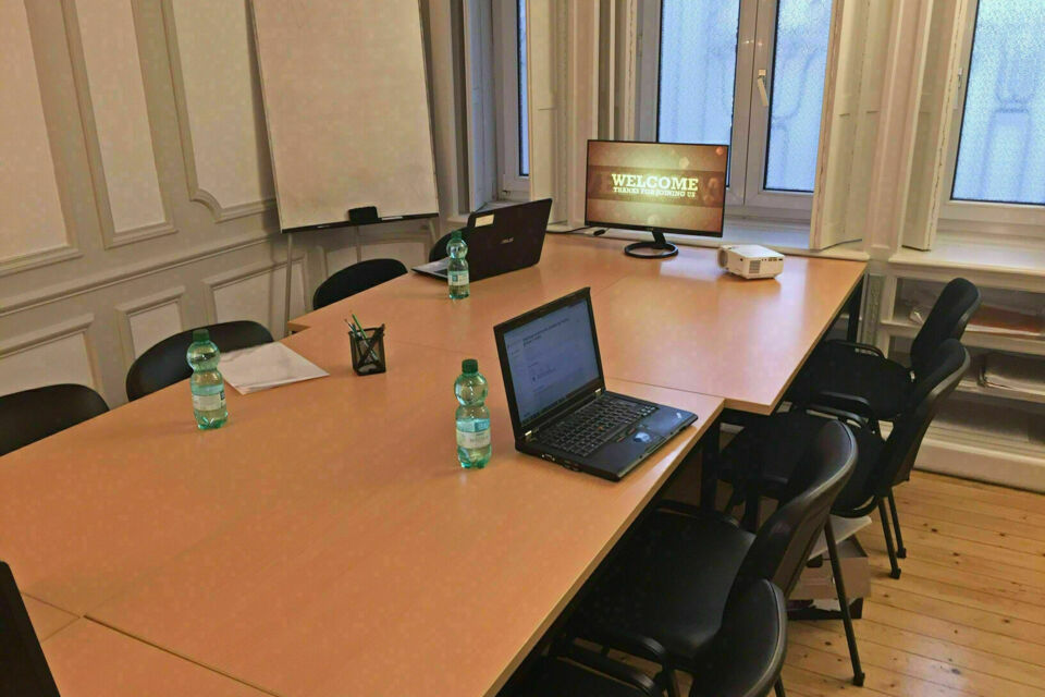 ABC Salles - DR - Espaces Gallia Salle, une solution intimiste et stratégique proche du centre-ville de Strasbourg pour vos réunions en petit comité.