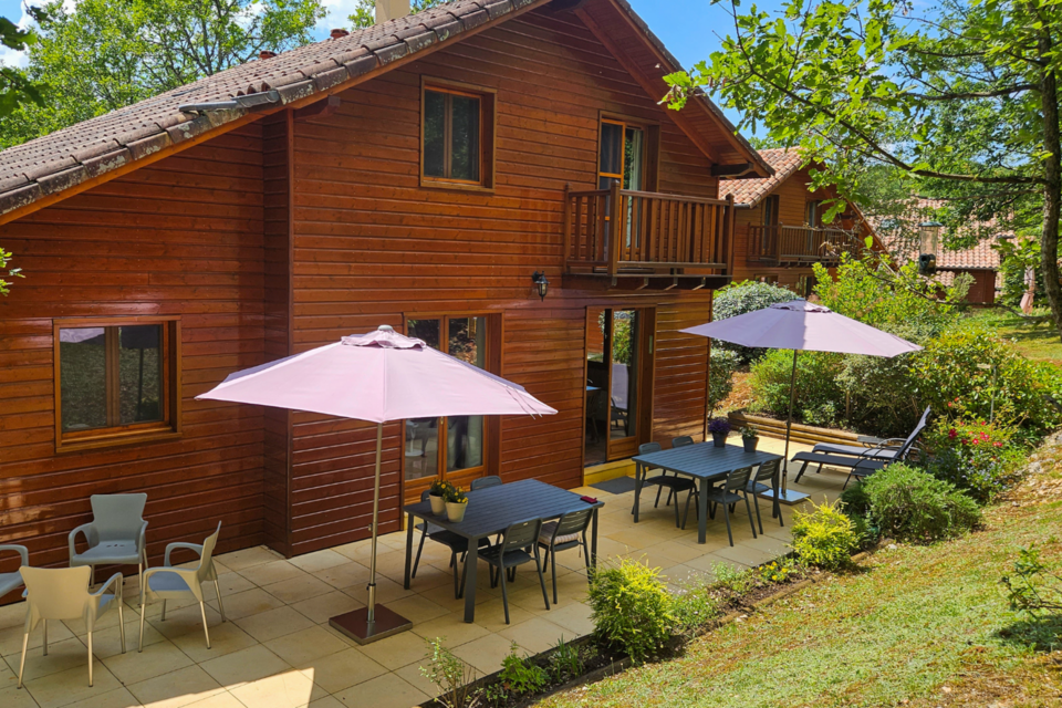 ABC Salles – Photo d’illustration -Le Souillac Golf & Country Club offre un refuge naturel entre collines et chênes, un décor paisible où célébrer des instants partagés en toute élégance.