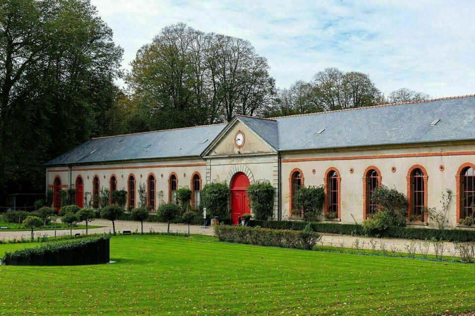ABC Salles - DR - Écrin patrimonial du Morbihan, le Haras National d’Hennebont conjugue histoire, élégance et modernité pour accueillir séminaires, conférences et événements professionnels dans un cadre unique et prestigieux.