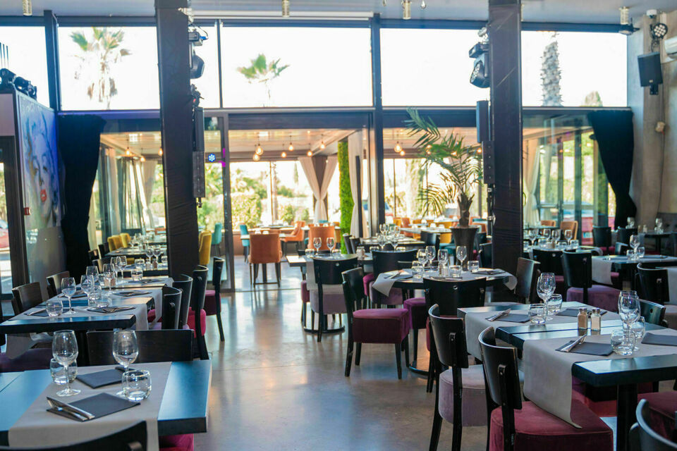 ABC Salles - DR - À Ollioules, la Brasserie Technopole conjugue raffinement et convivialité, offrant un cadre chaleureux où partager la galette des rois et renforcer l’esprit d’équipe.