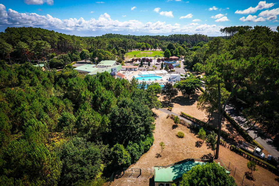  ABC Salles – DR - Au cœur de la forêt landaise, Les Villages Sous les Pins offrent un cadre spacieux et convivial où réceptions et événements prennent place au rythme de la nature, entre grands espaces, loisirs et esprit de partage.  