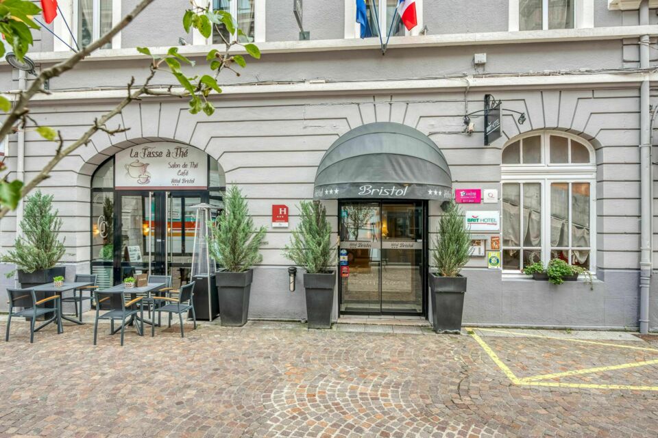 ABC Salles - DR - Véritable référence hôtelière du centre de Montbéliard, le Brit Hotel Bristol offre un emplacement idéal et des équipements complets, parfaits pour organiser une réunion d’affaires réussie dans le Doubs 