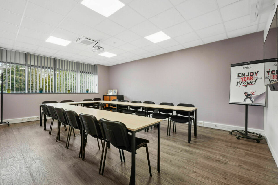ABC Salles - DR - Centre d’affaires moderne et accessible au sud-est de Reims, Buro Club vous accueille dans un cadre fonctionnel, avec deux salles de réunion richement équipées. 