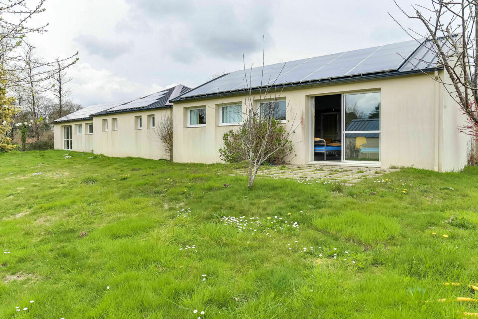 ABC Salles - DR - Lumineuse et conviviale, la salle polyvalente de Mané-Salut à Brech offre un cadre idéal pour célébrer vos moments précieux, entre authenticité bretonne et esprit festif.&nbsp;