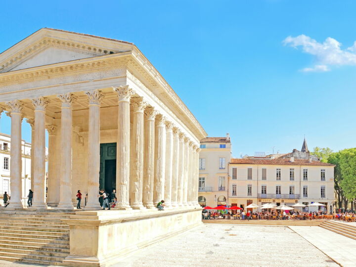 Nîmes