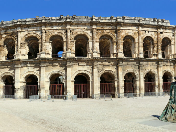 Nîmes