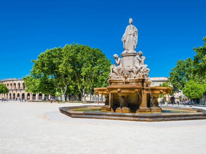 Nîmes