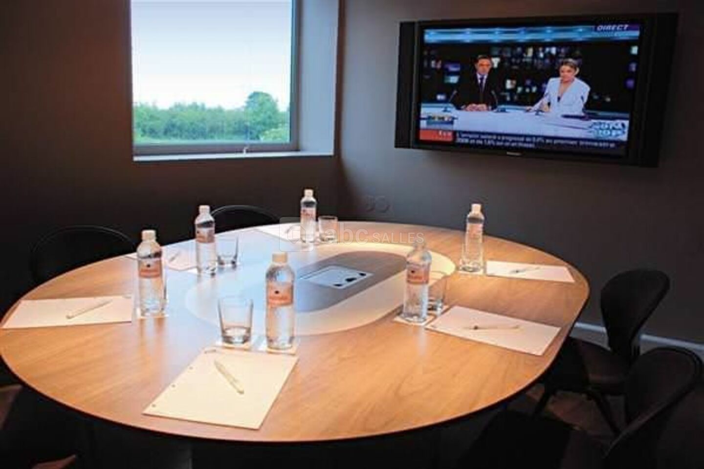Only Suites Roissy Cdg Airport