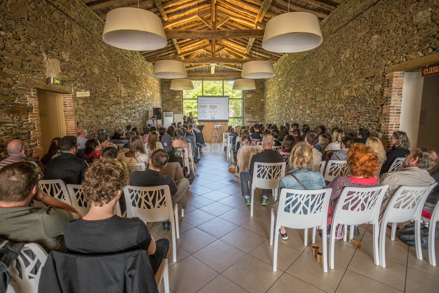 Jardin Cleray Salle Mariage Séminaire & Gîte De Groupe