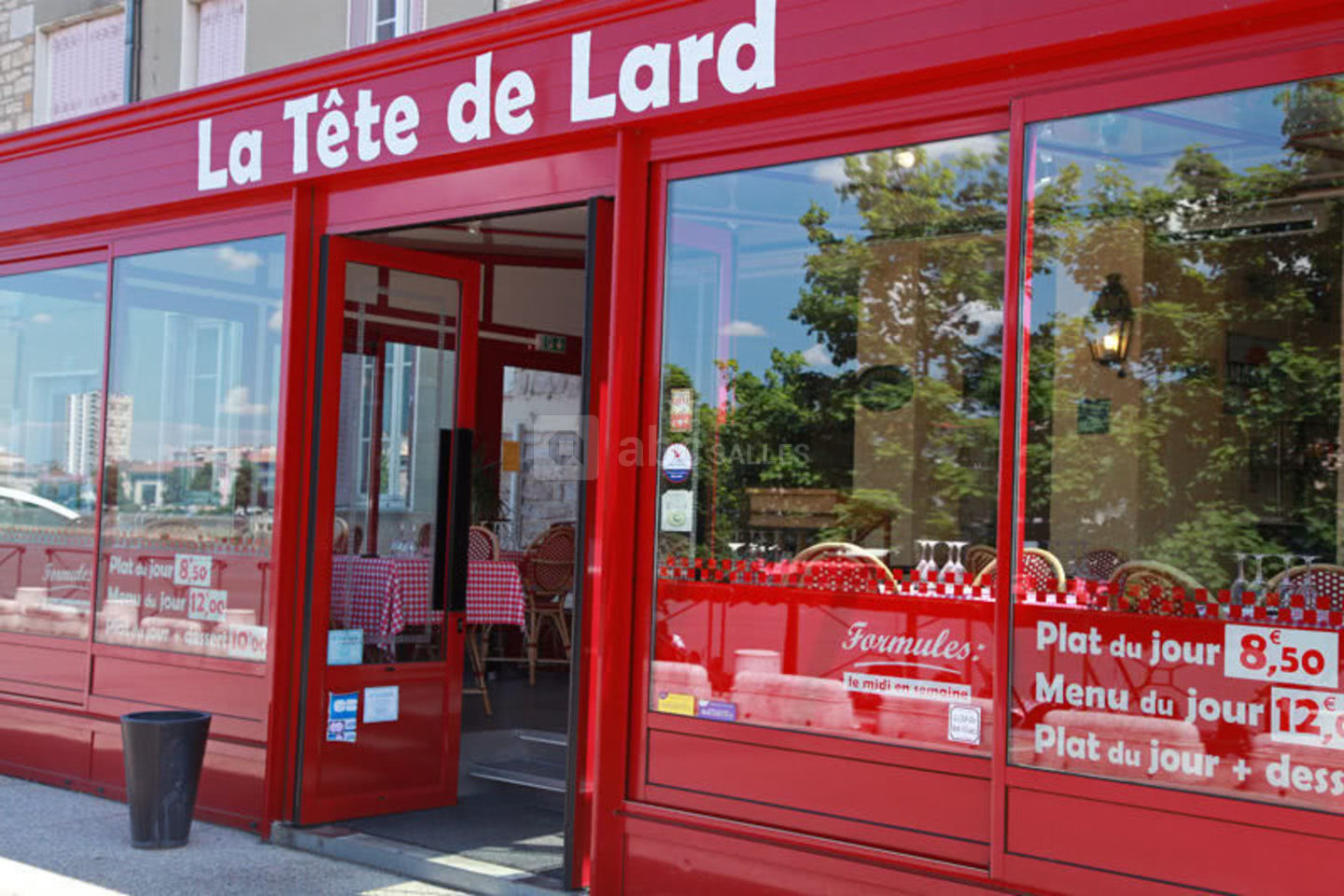 Restaurant à la Tête de Lard