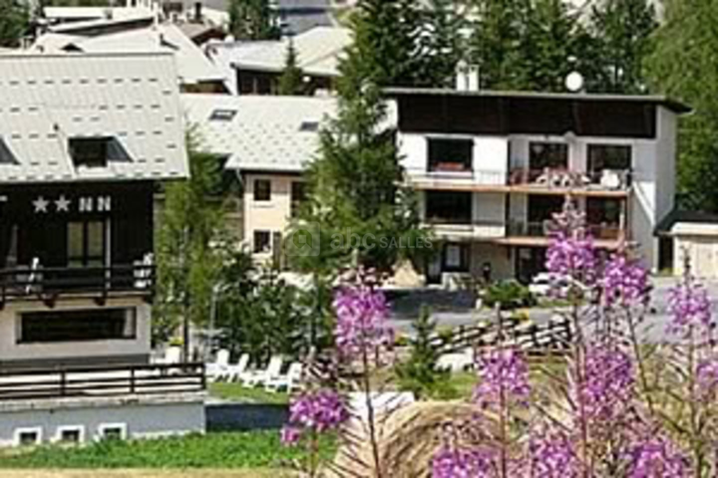 Hôtel la Mayt