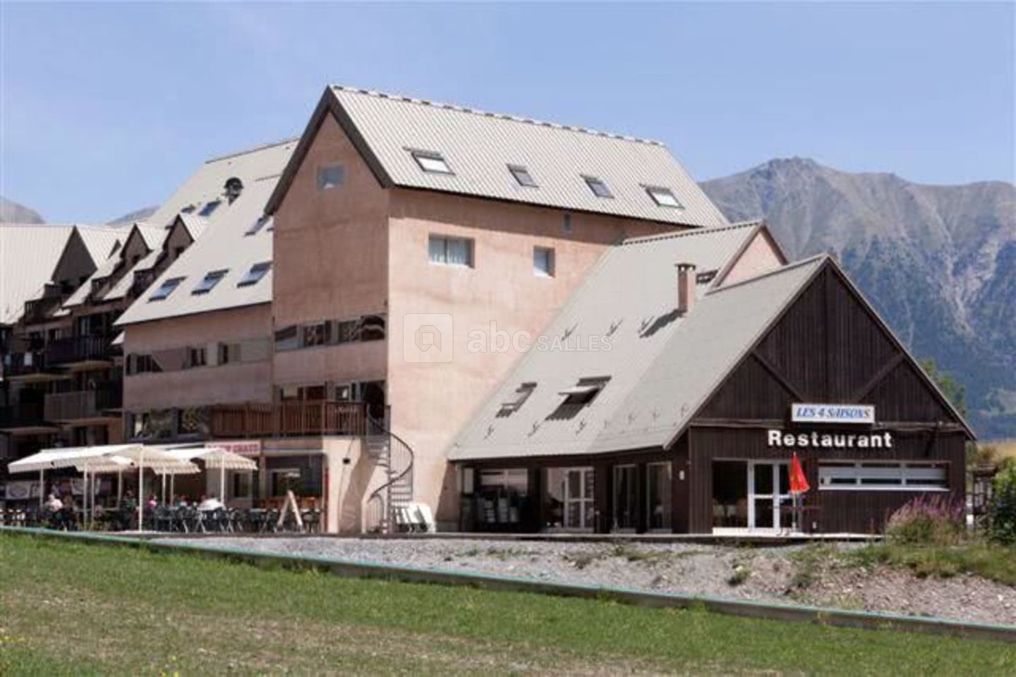 Hôtel**restaurant des Quatre Saisons